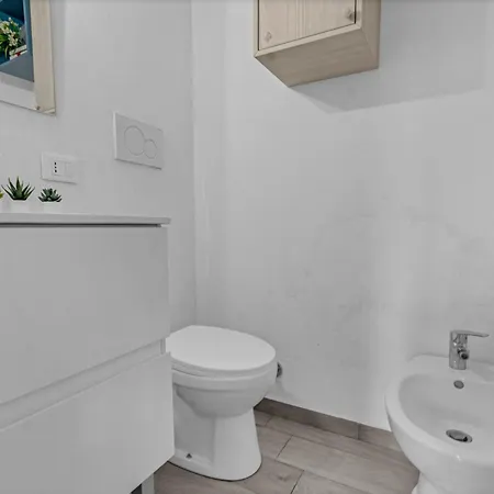 Br14 - 10 Minutes From The Duomo - Exclusive Home-2